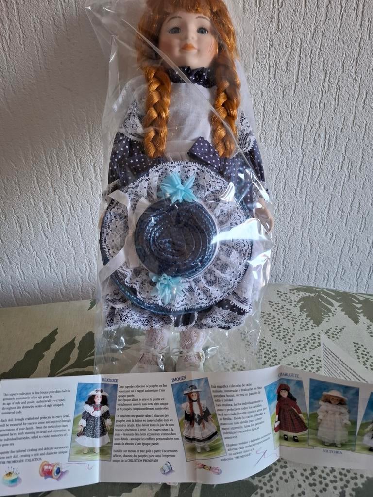 Oude pop, Ophalen of Verzenden, Gebruikt, Beeldje of Figuurtje