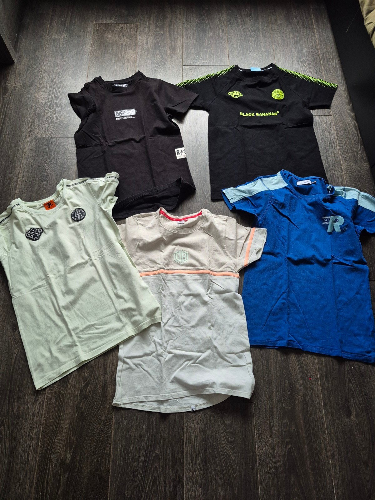 5x Jongens T-shirts - Diverse Merken en Kleuren, Kinderen en Baby's, Ophalen of Verzenden, Zo goed als nieuw, Jongen, Shirt of Longsleeve