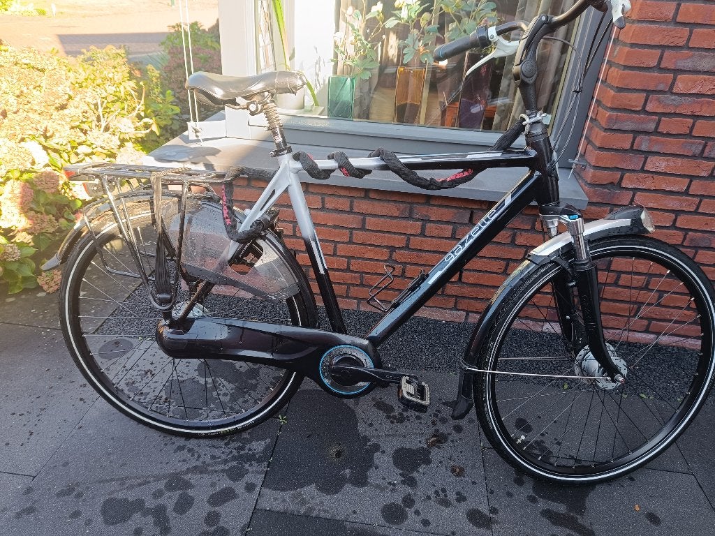 Foto 2 van Gazelle sportieve herenfiets 8 SPEED