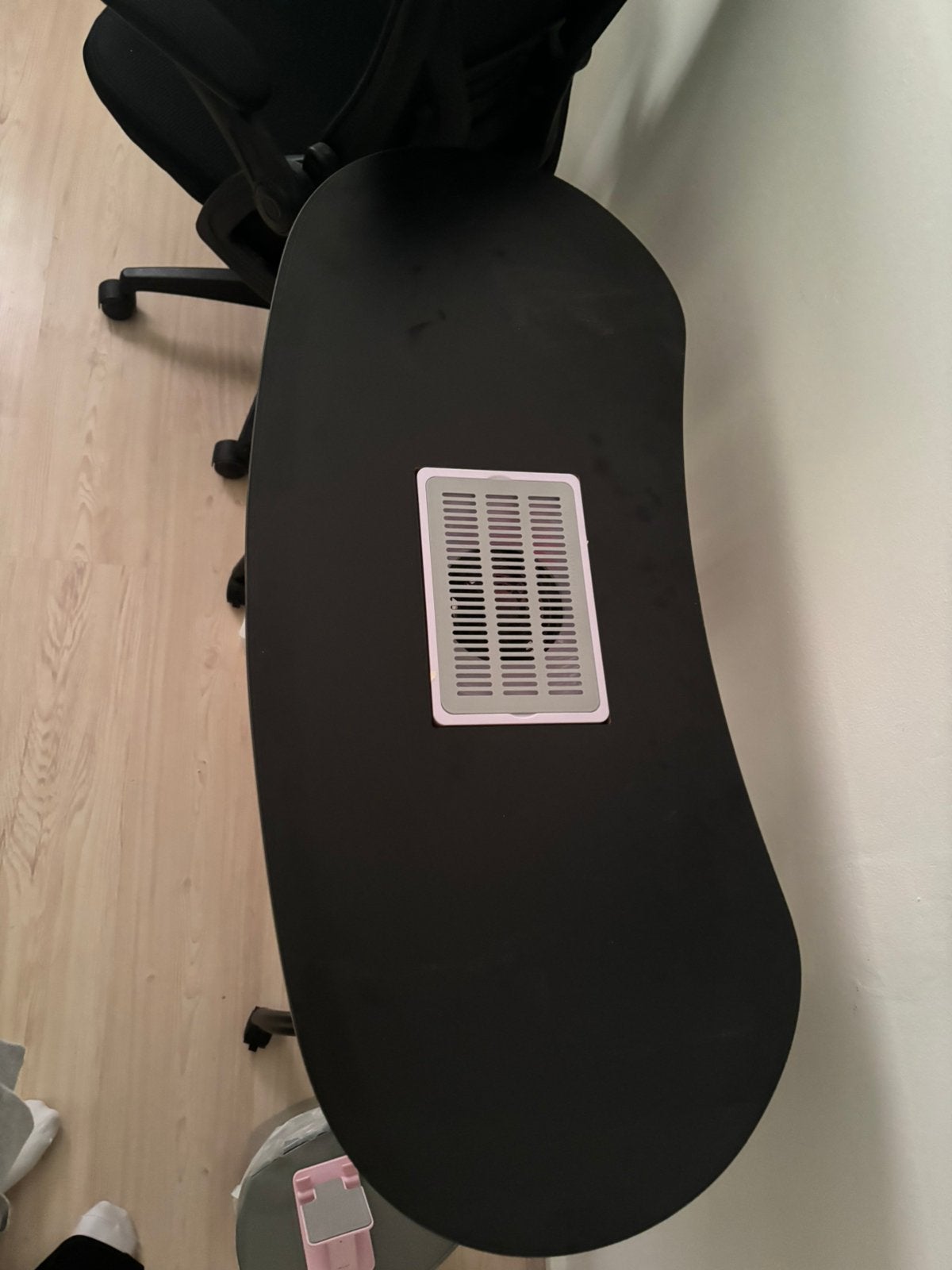 Nagel tafel met afzuig kap, Ophalen, Zo goed als nieuw