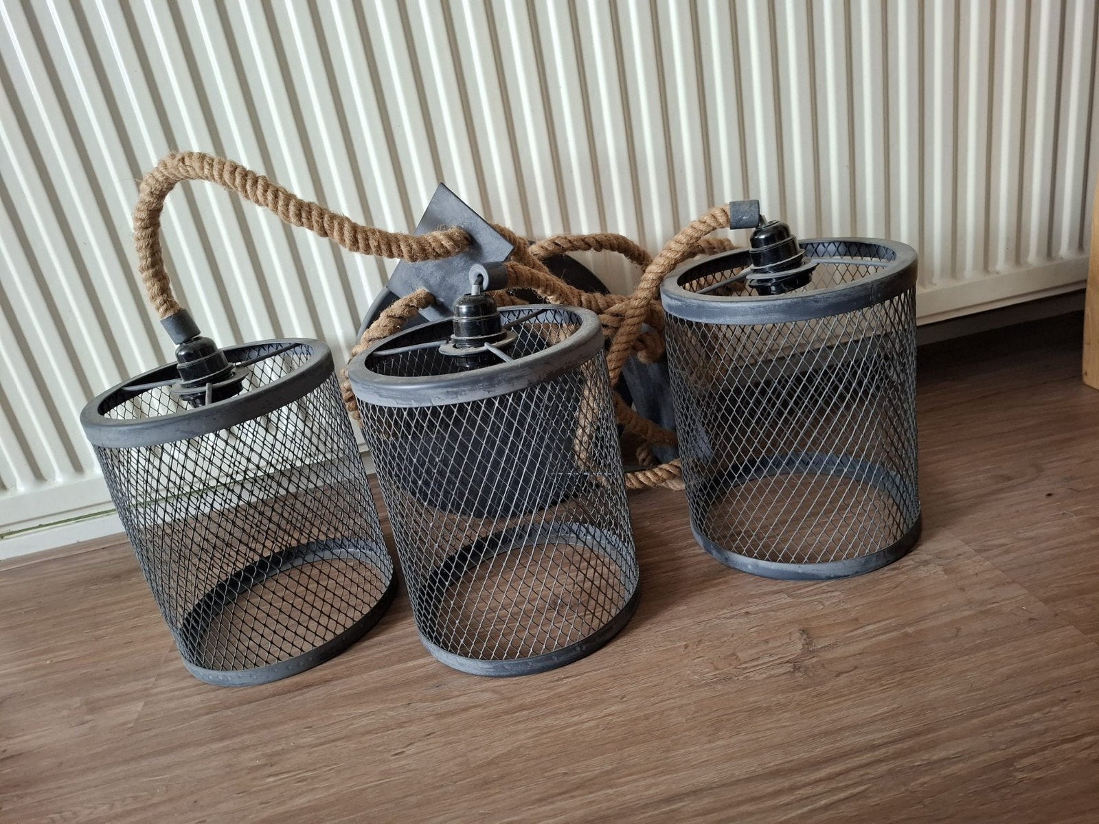 Lampen, Ophalen, Zo goed als nieuw