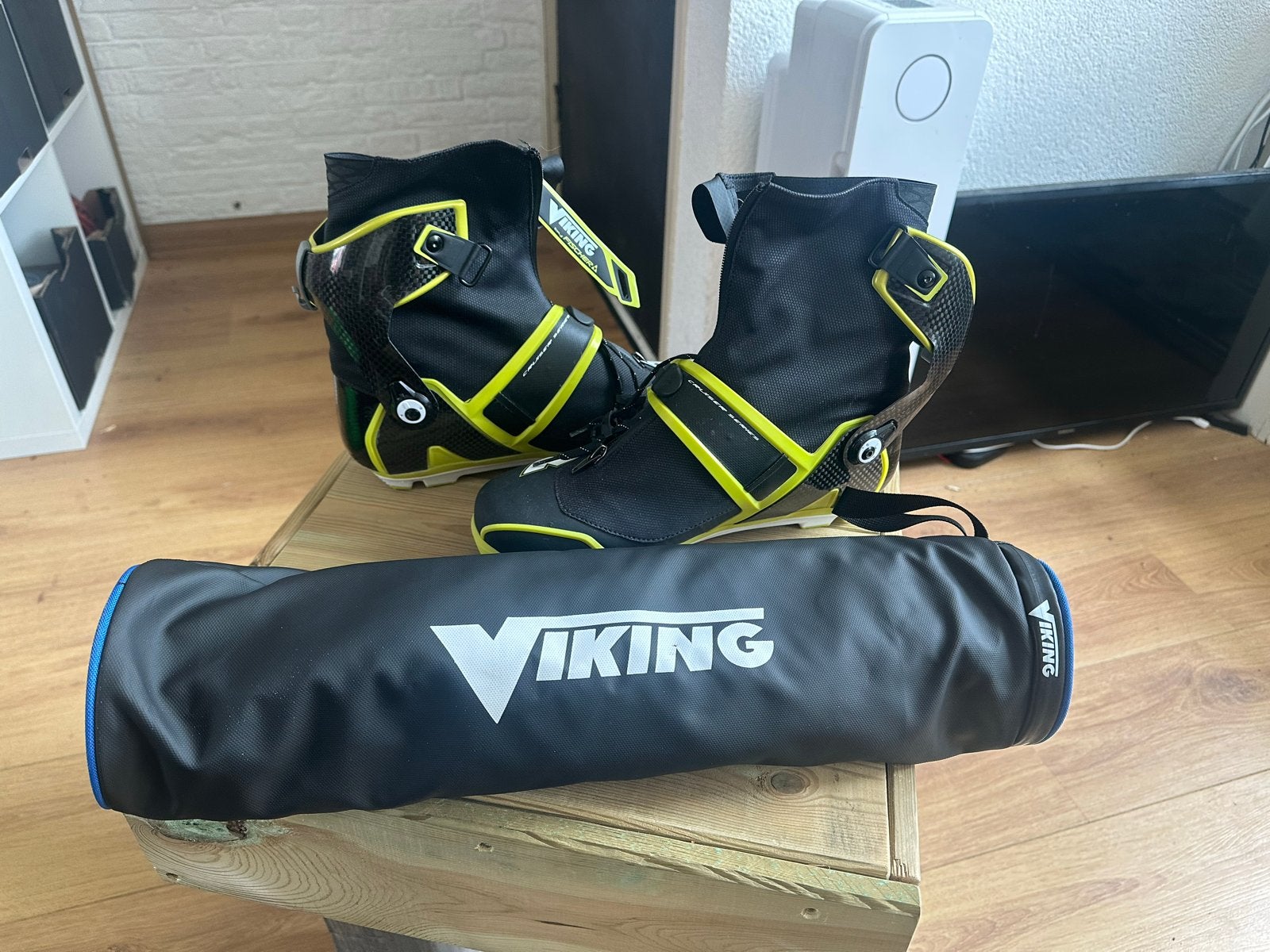 Viking Noren schaatsen met klapschaats onderstel, Sport en Fitness, Schaatsen, Ophalen of Verzenden, Zo goed als nieuw, Noren
