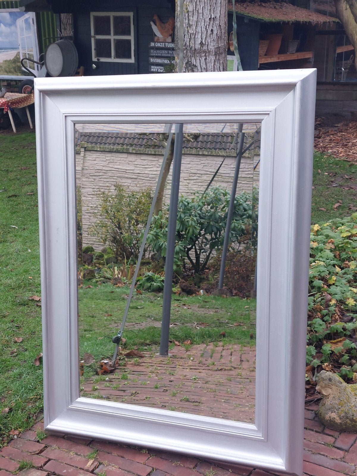Zilverkleurige spiegel met houten lijst (1.18 x 0.87m), Ophalen, Gebruikt, 100 tot 150 cm, 75 tot 100 cm