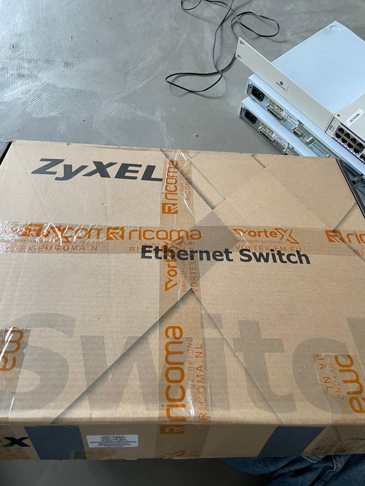ZyXEL GS2210-24LP, Ophalen of Verzenden, Nieuw