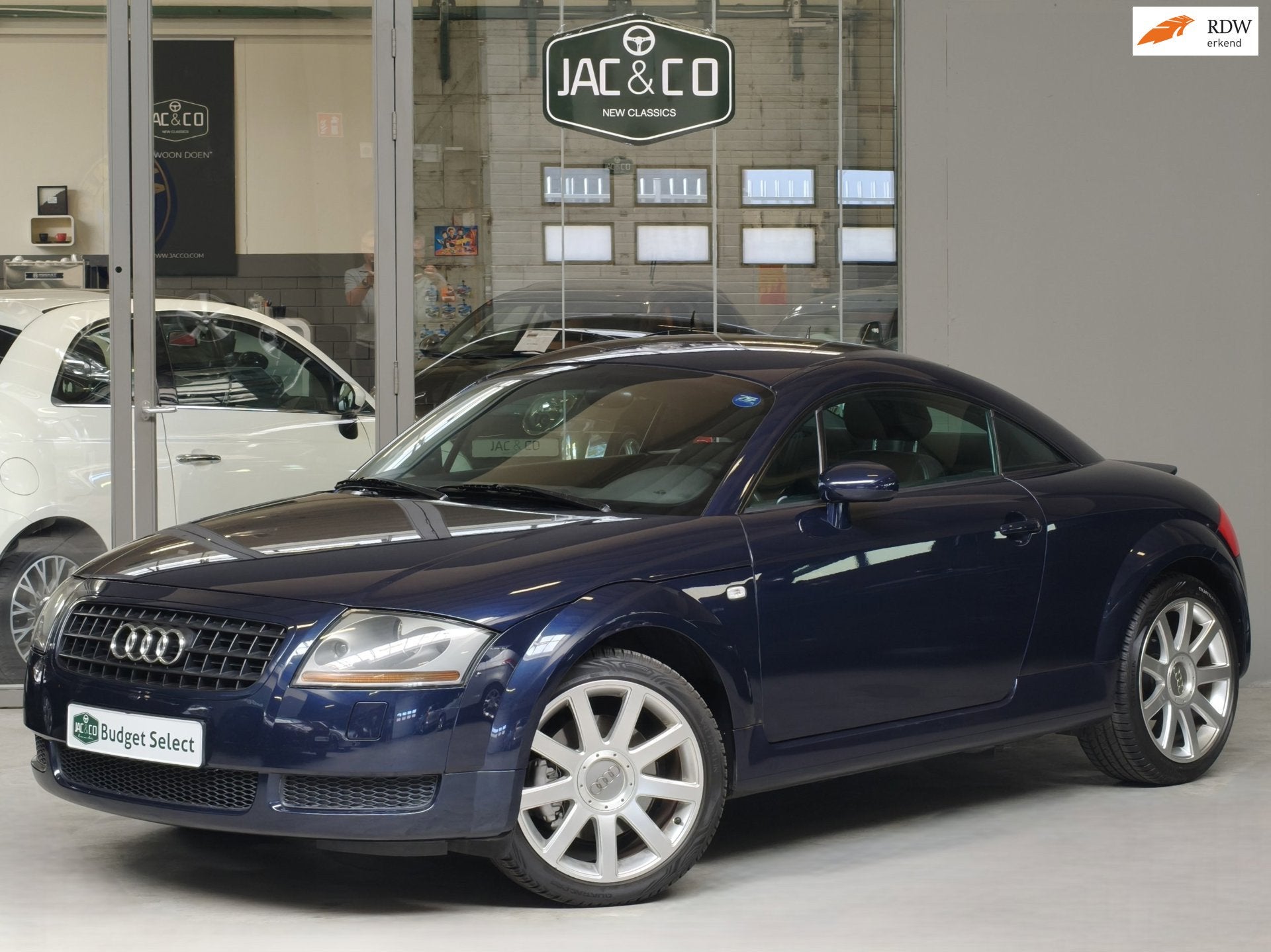 Audi TT 1.8 5V Turbo Exclusive uitvoering, Auto's, Audi, Voorwielaandrijving, TT, Gebruikt, Zwart