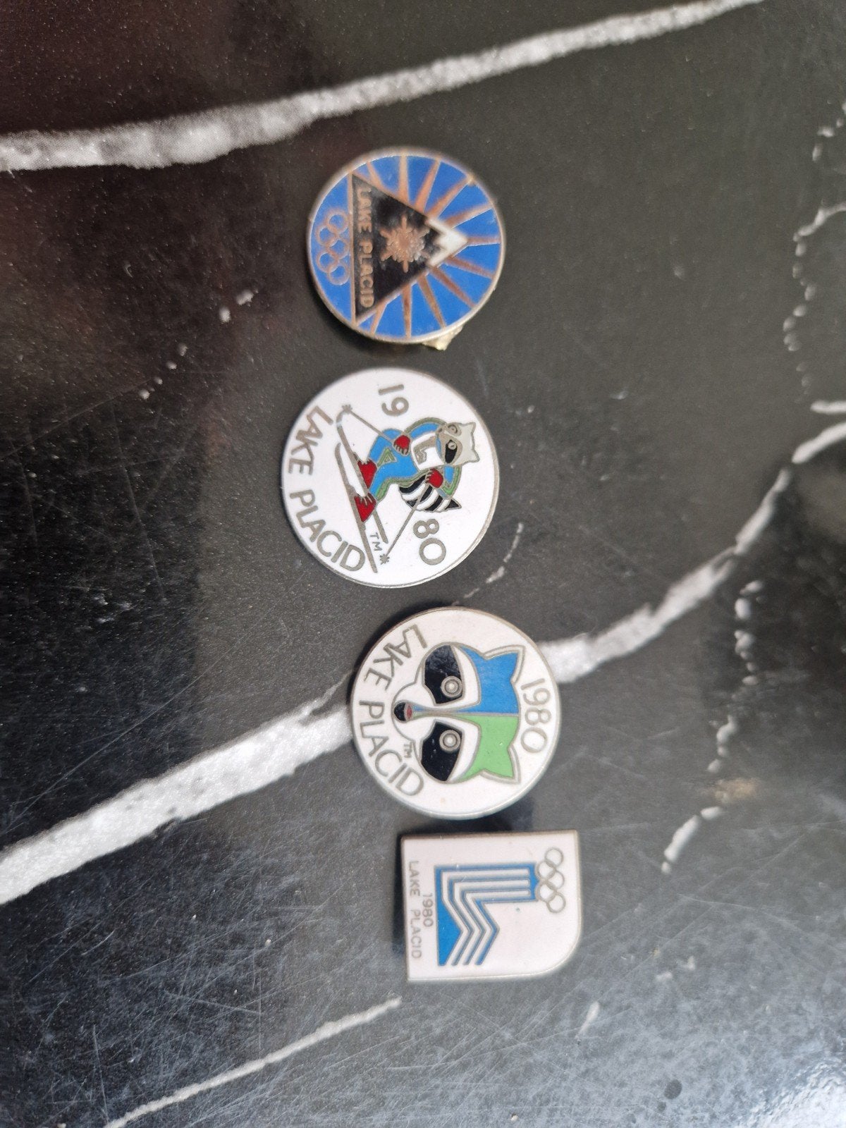 4x Lake Placid 1980 Olympische pins – vintage, Verzamelen, Ophalen of Verzenden, Gebruikt
