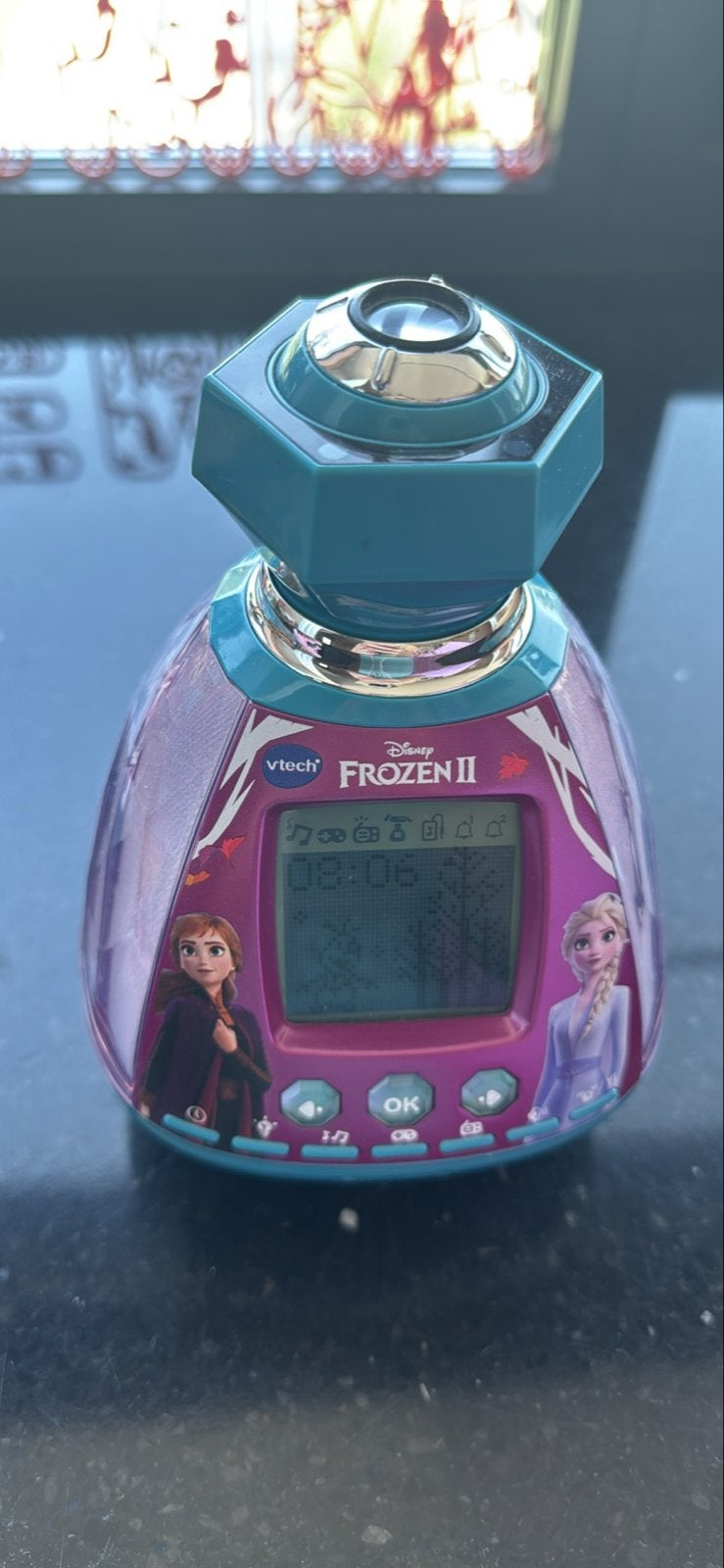 VTech Disney Frozen II Magische Projector, Kinderen en Baby's, Ophalen, Zo goed als nieuw, Ontdekken, Met licht