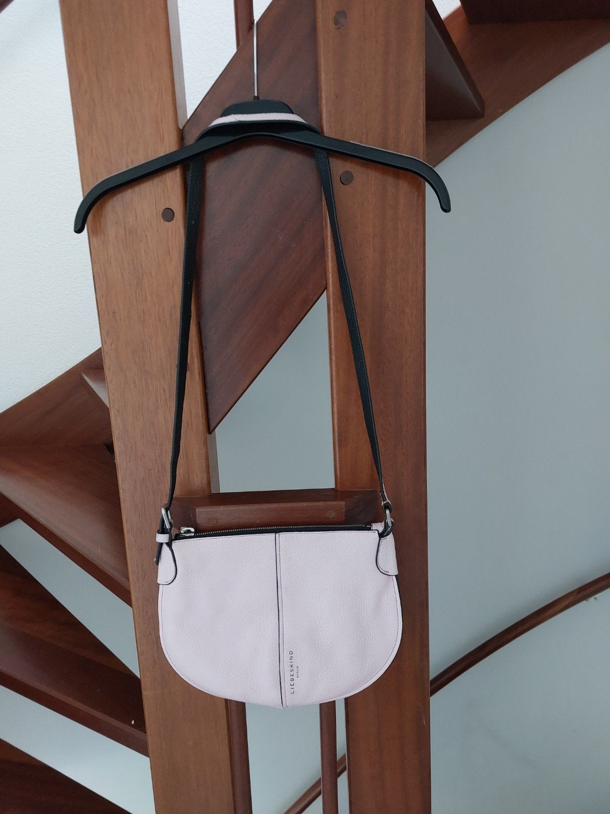 LIEBESKIND...SPLINTERNIEUWE BODY CROSS TAS, Ophalen of Verzenden, Nieuw, Schoudertasje