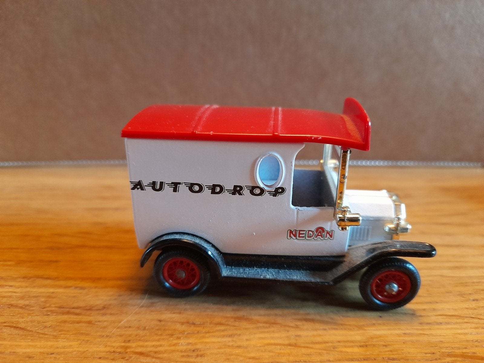 Lledo Promotional Model Autodrop Nedan, Ophalen of Verzenden, Gebruikt, Bus of Vrachtwagen