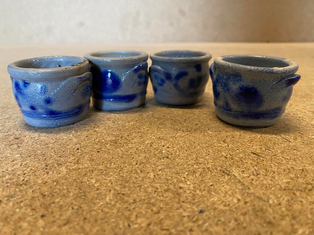 4 mosterd kuipjes blauw met grijs, Ophalen of Verzenden