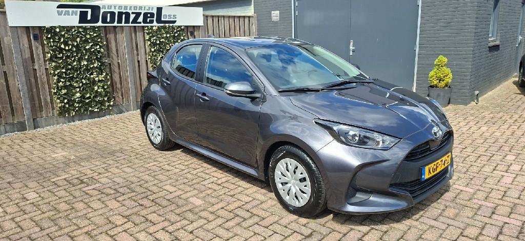 Toyota Yaris 1.0 VVT-i 64100 km , CAMERA , appel carplay, Auto's, Toyota, Voorwielaandrijving, Stof, Gebruikt, 517 kg