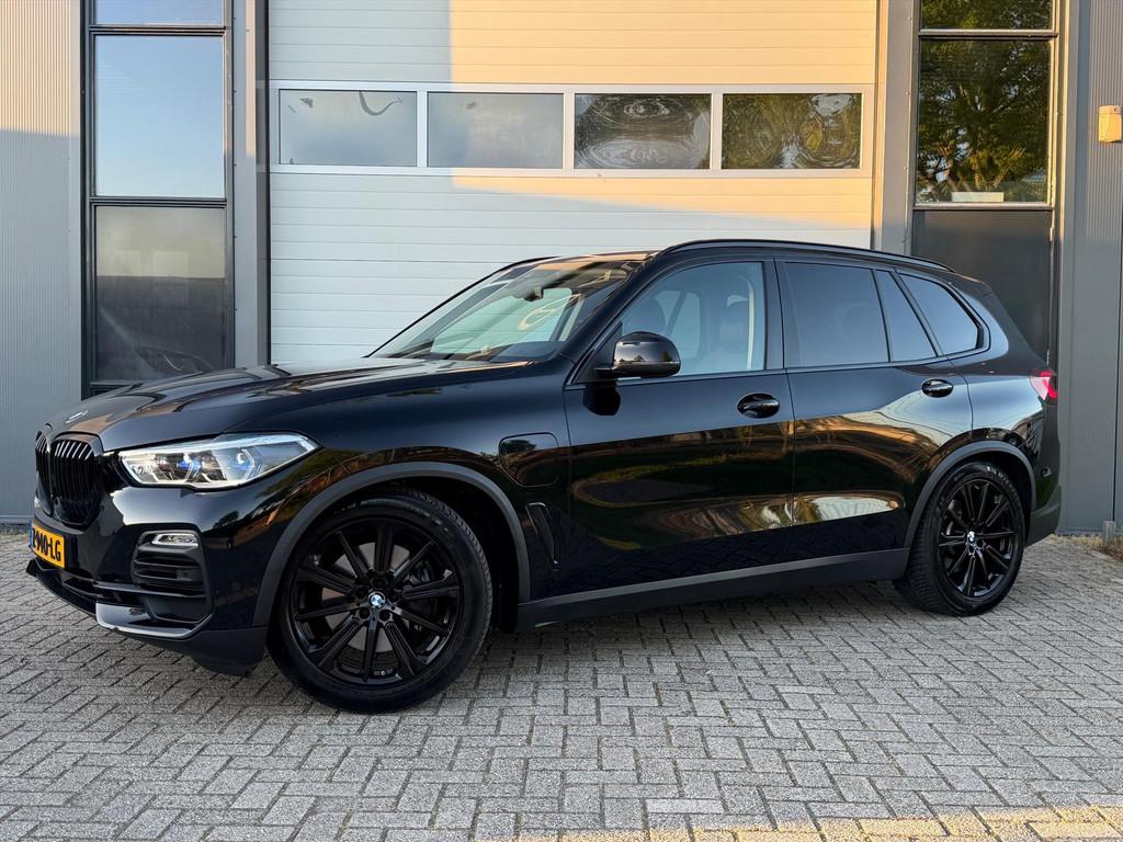 BMW X5 (g05) X5 45e ACC Head-up Laser, Auto's, Automaat, Gebruikt, Zwart, Leder