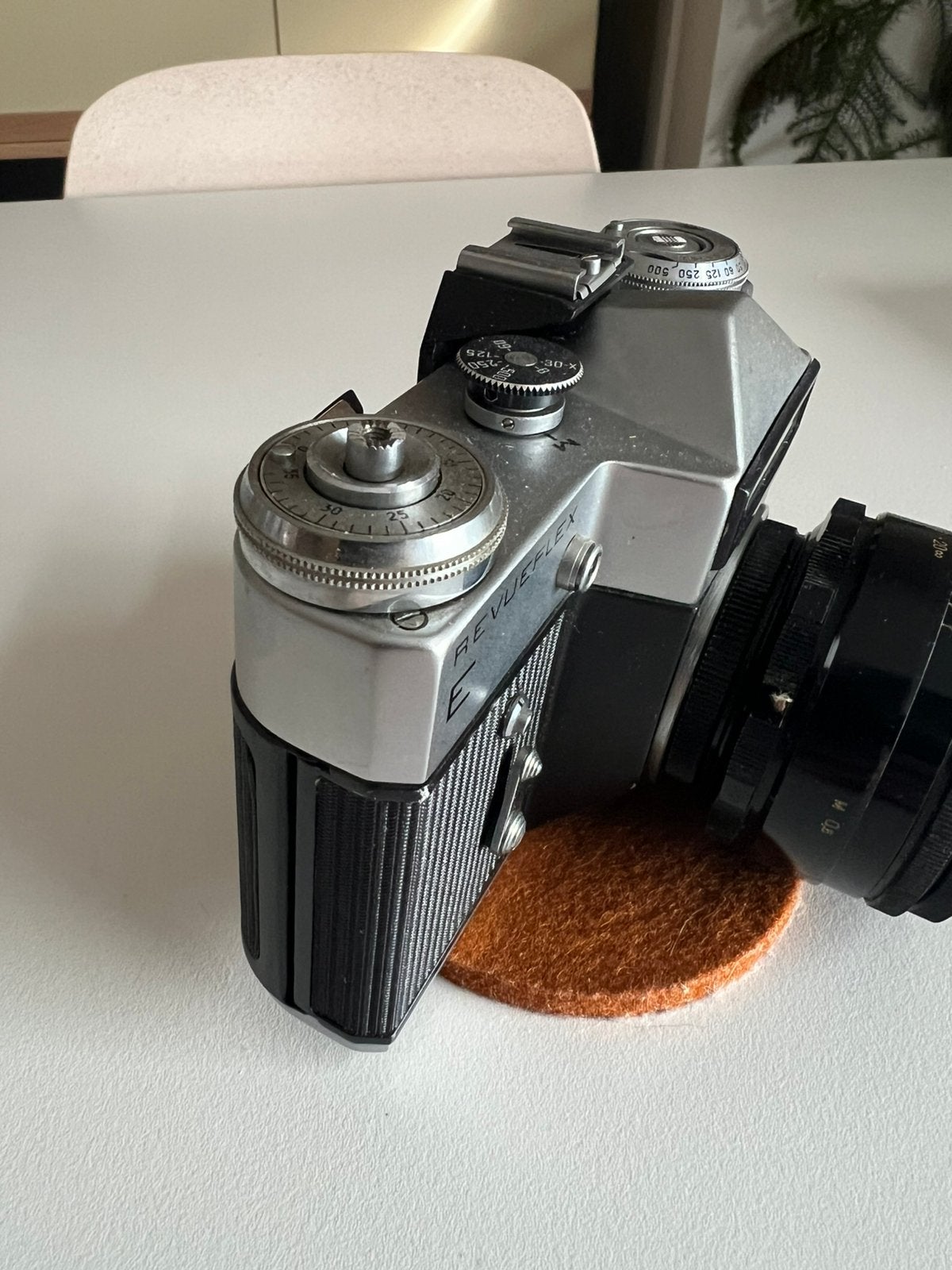 Revueflex + helios 44 zwarte lak!, Gebruikt, Compact, Ophalen of Verzenden, Revue