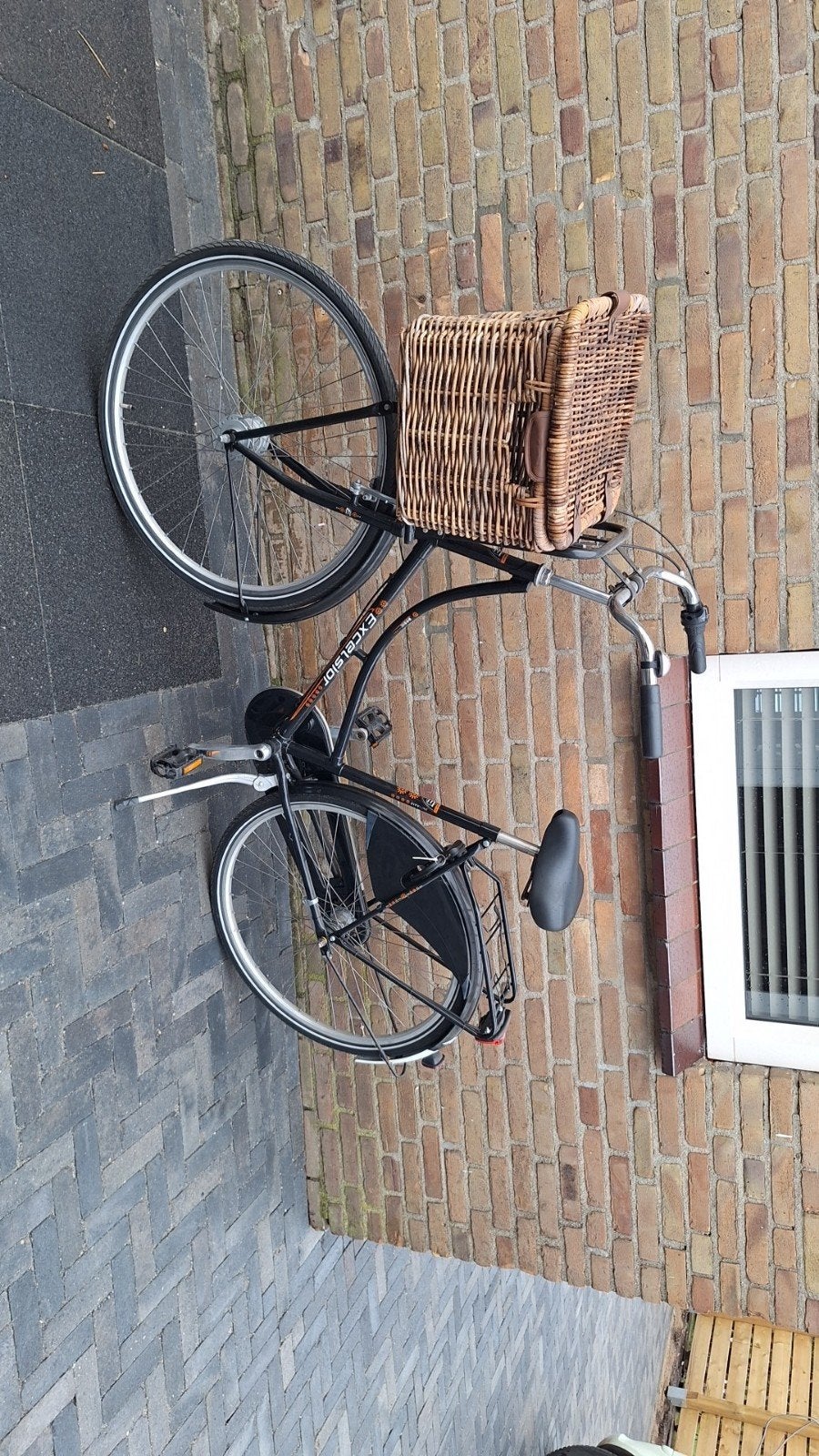 Leuke zwarte omafiets Fiers met mooie mand, 56 cm of meer, Ophalen of Verzenden, Gebruikt