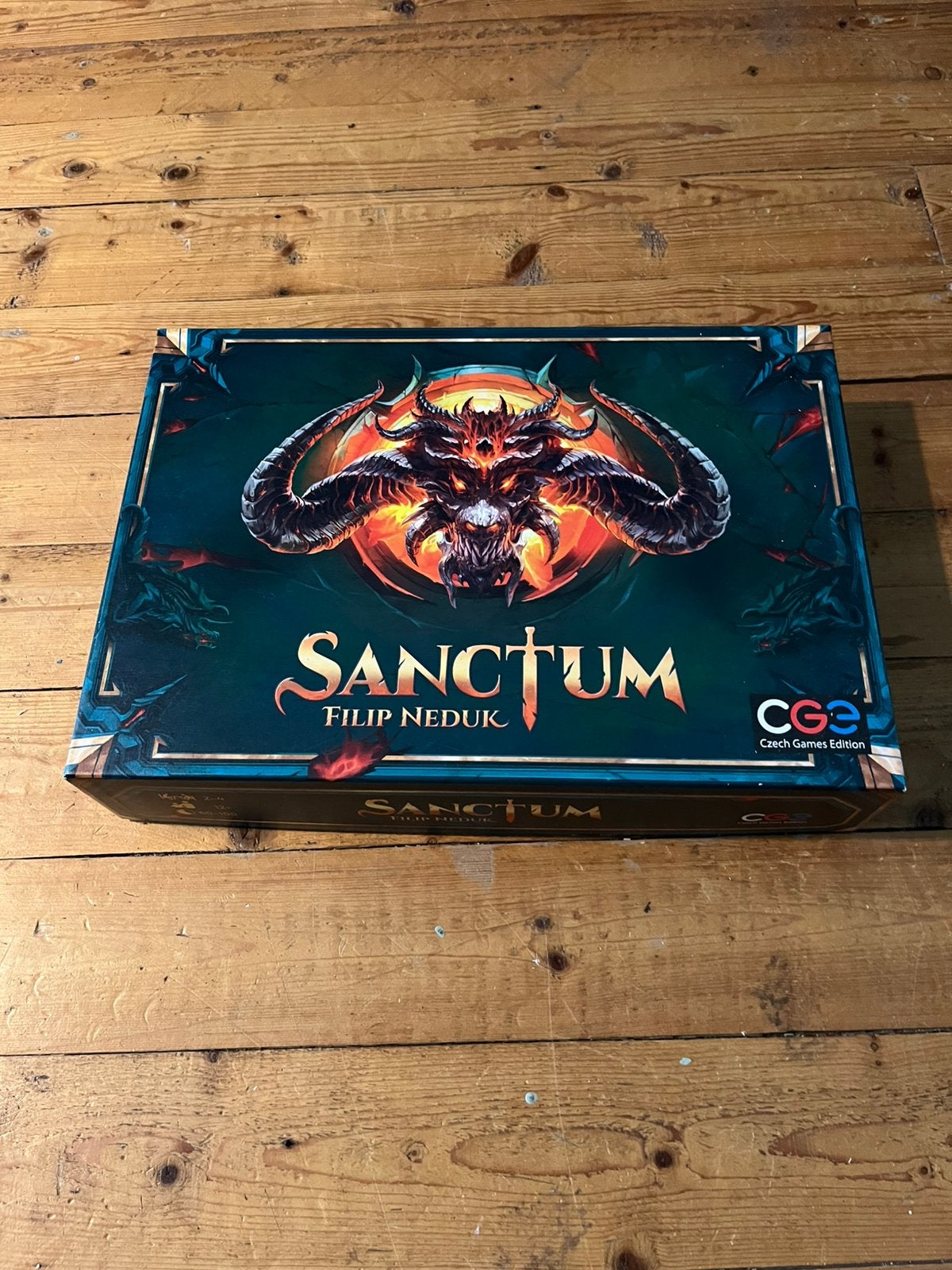 Sanctum in nieuwstaat, Ophalen of Verzenden, Zo goed als nieuw