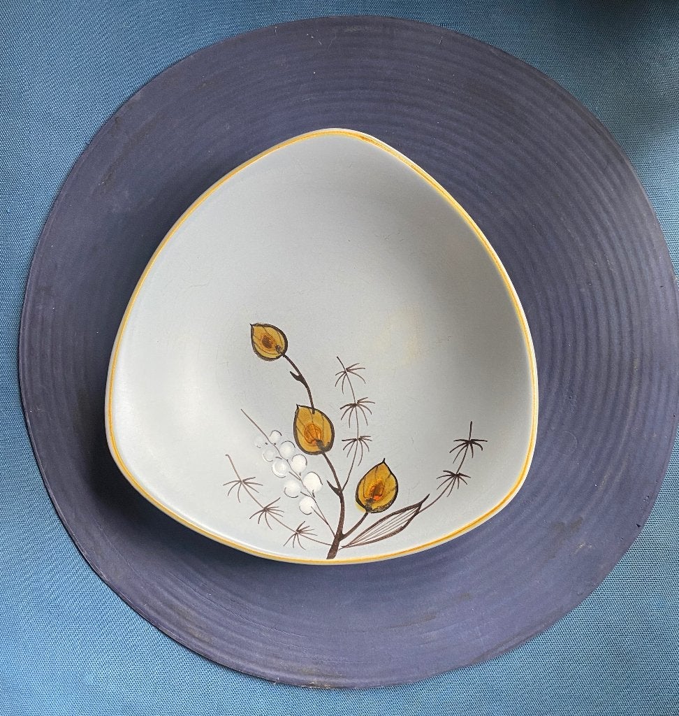 Flora Gouda aardewerk plateel Palermo 1002 schaal, Ophalen of Verzenden