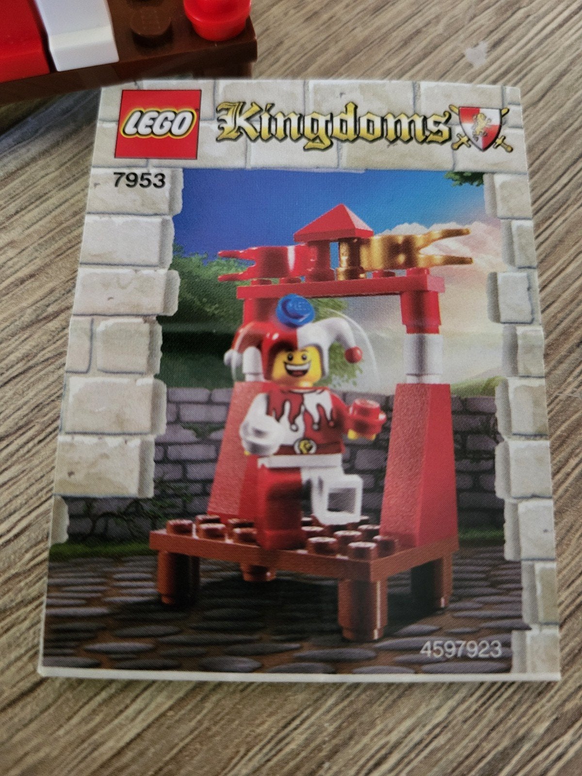Lego Kingdoms 7953 Nar Jester Minifiguur met instructies, Lego, Compleet, Ophalen of Verzenden, Zo goed als nieuw