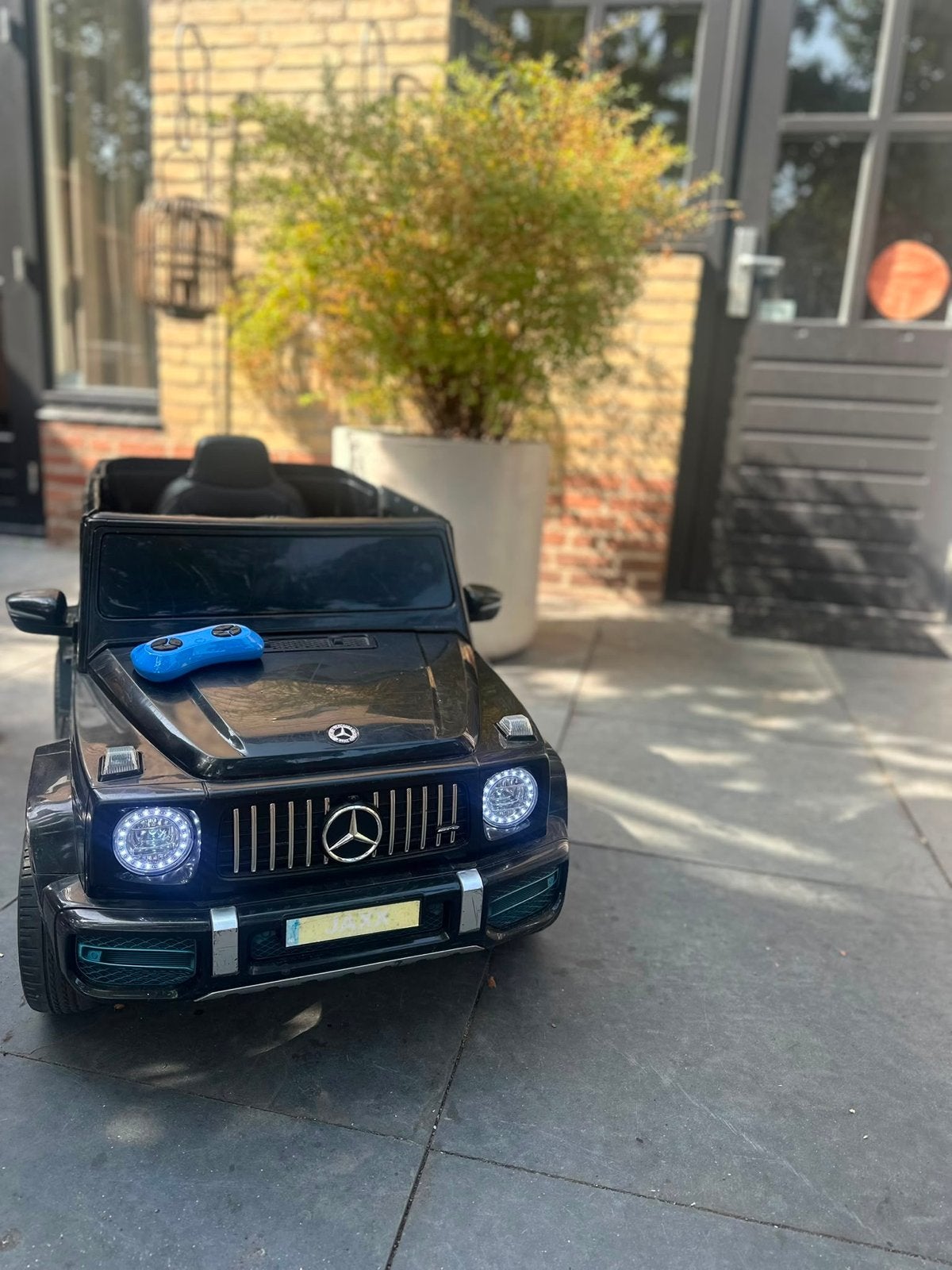 Mercedes G-Klasse kinderauto - voor de (auto)monteur, Ophalen, Gebruikt