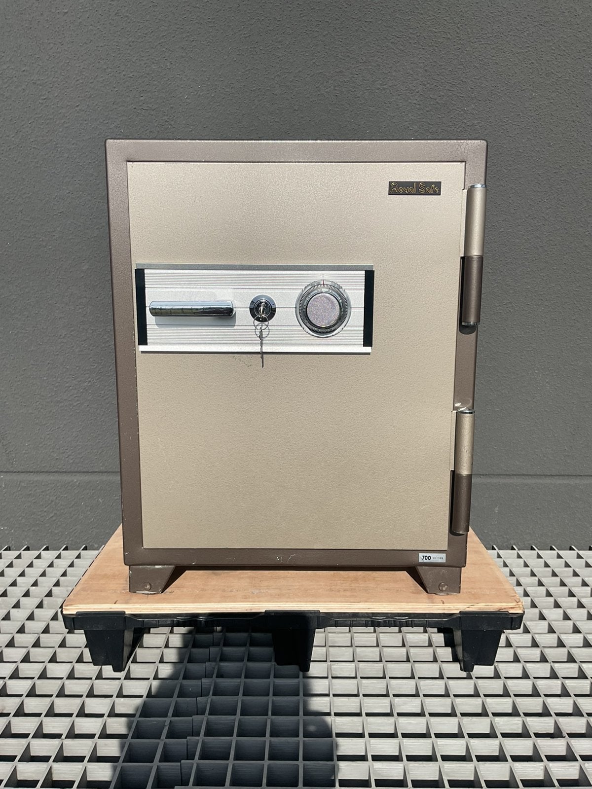 Brandwerende kluis van Royal Safe R-25, Huis en Inrichting, Brandblussers en Brandkasten, Ophalen, Zo goed als nieuw