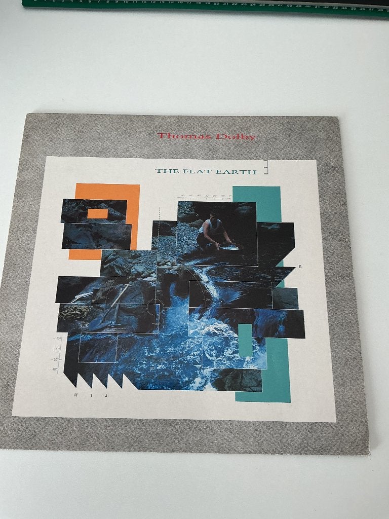 LP Thomas Dolby - The flat earth 1984, LP, Pop, Beschermende buitenhoes, Ophalen of Verzenden