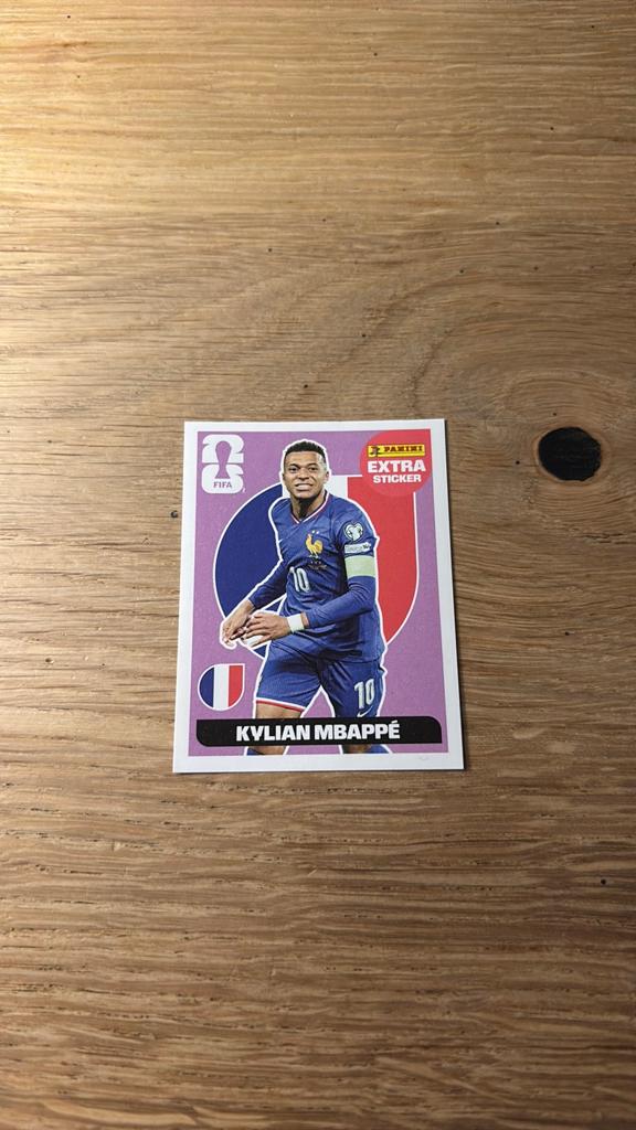 Mbappé extra sticker, Verzamelen, Ophalen of Verzenden, Zo goed als nieuw