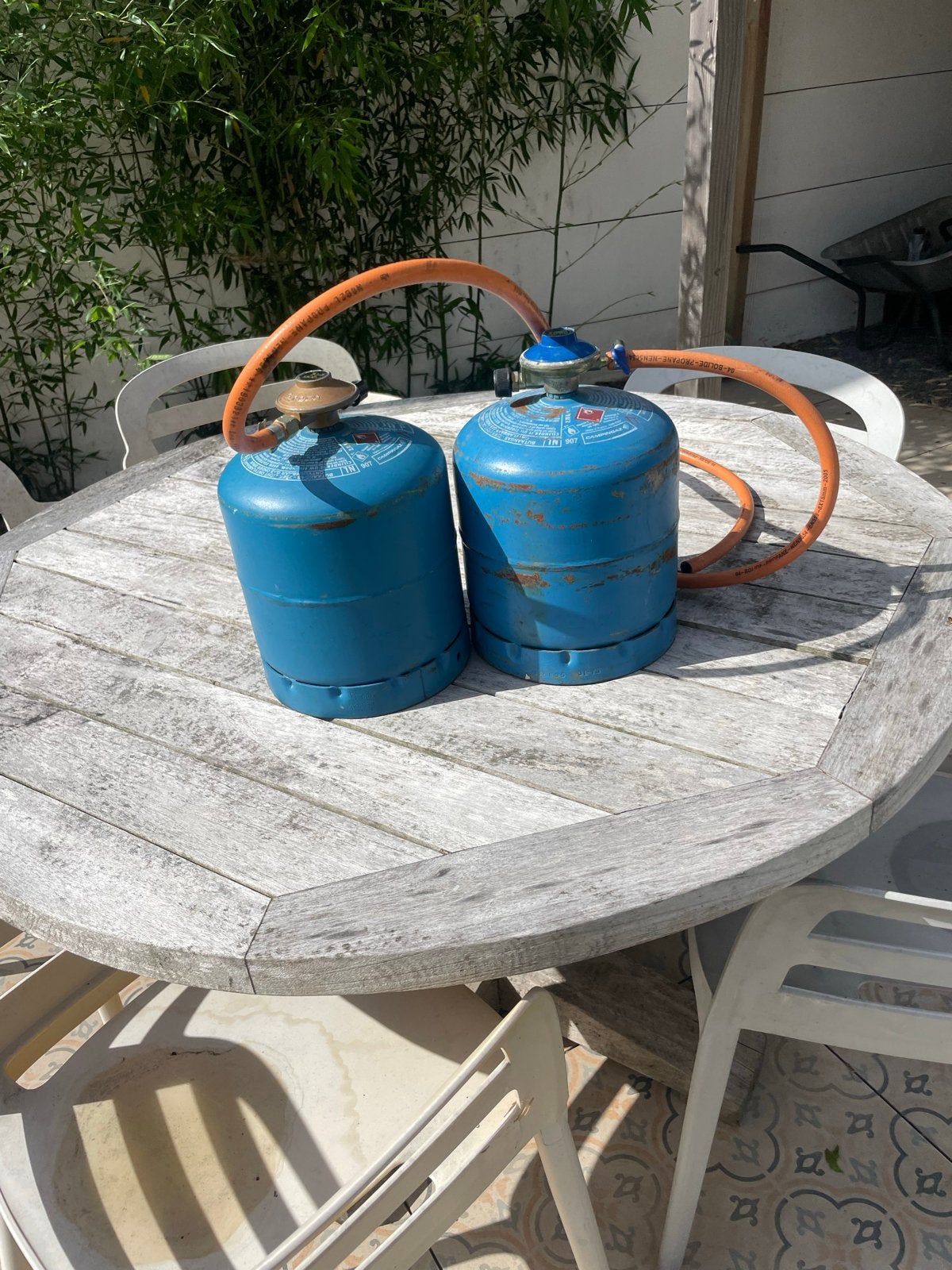 2x Gasflessen met slang en drukregelaar, Ophalen of Verzenden, Gebruikt