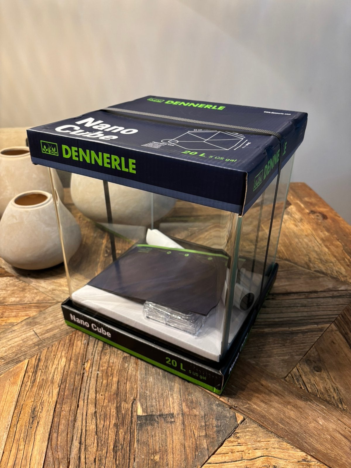 Dennerle Nano Cube 20L nieuw, Zo goed als nieuw, Dennerle, Ophalen of Verzenden, Inclusief deksel