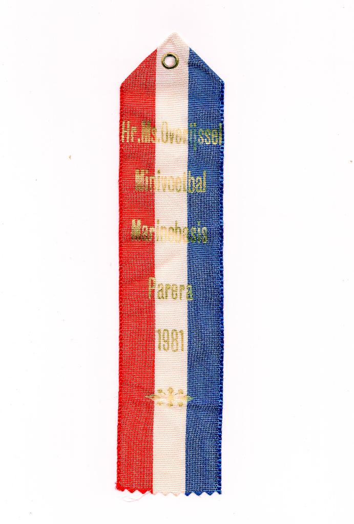 Lintje Minivoetbal Hr. Ms. Overĳssel 1981, Verzamelen, Militaria | Algemeen, Marine, Lintje, Medaille of Wings, Nederland, Ophalen of Verzenden