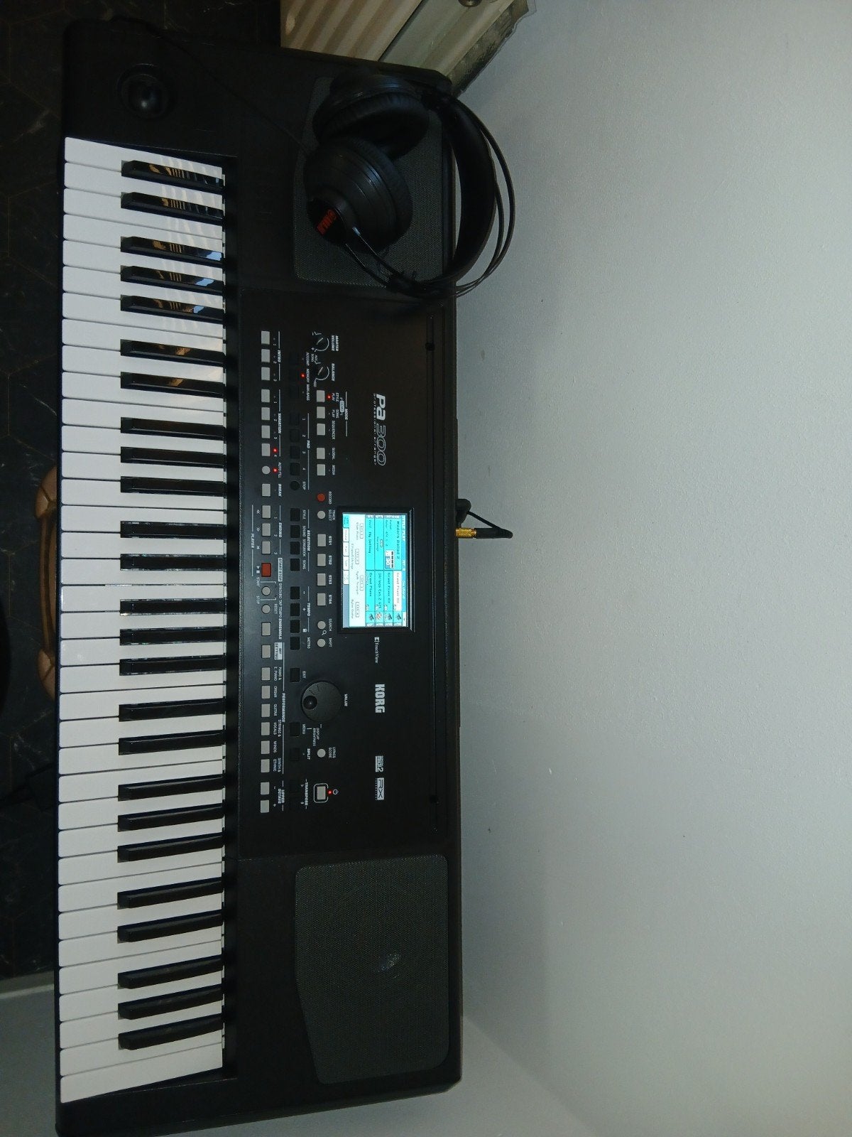 Korg Pa300 Arranger Keyboard - Zo goed als nieuw, Muziek en Instrumenten, Ophalen, 61 toetsen, Korg, Zo goed als nieuw