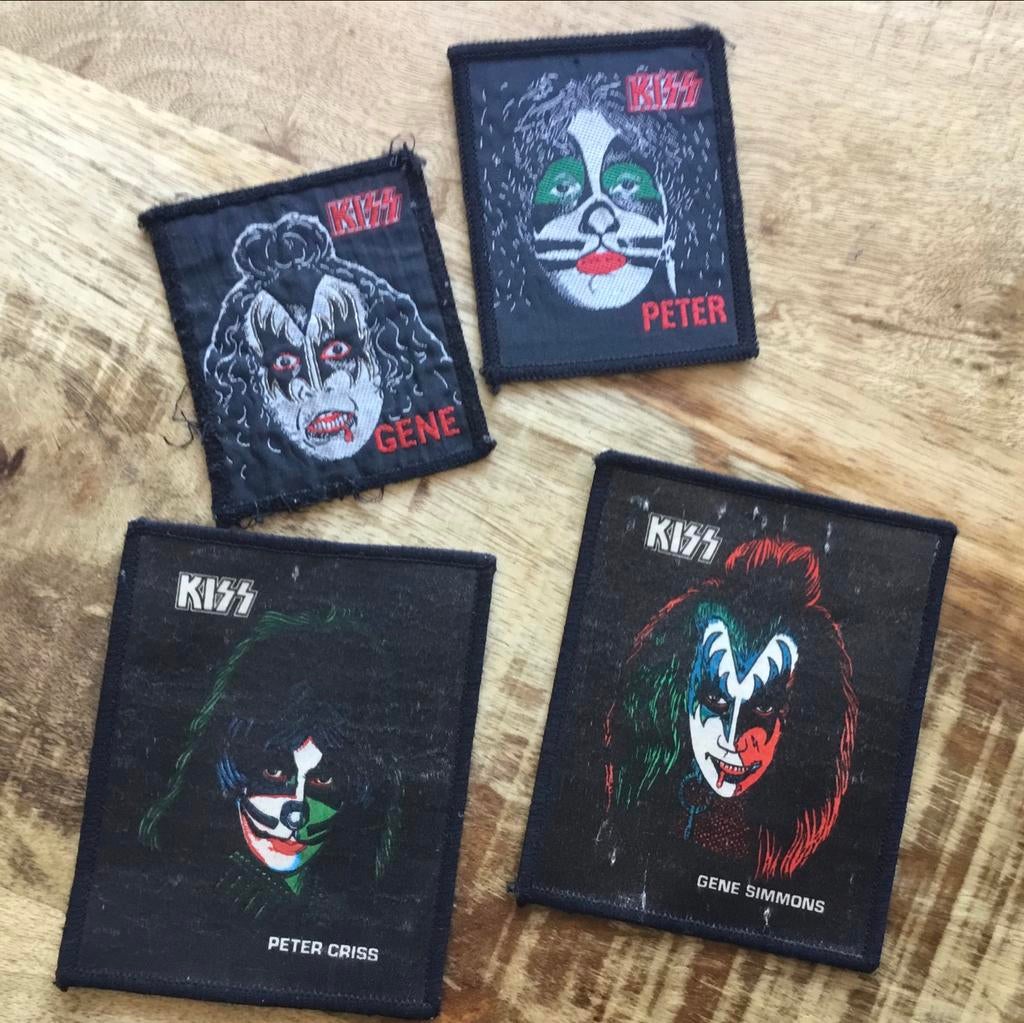 Kiss Emblemen Collector's Set - Gene, Peter, Gene Simmons, Verzamelen, Ophalen of Verzenden, Zo goed als nieuw, Overige typen