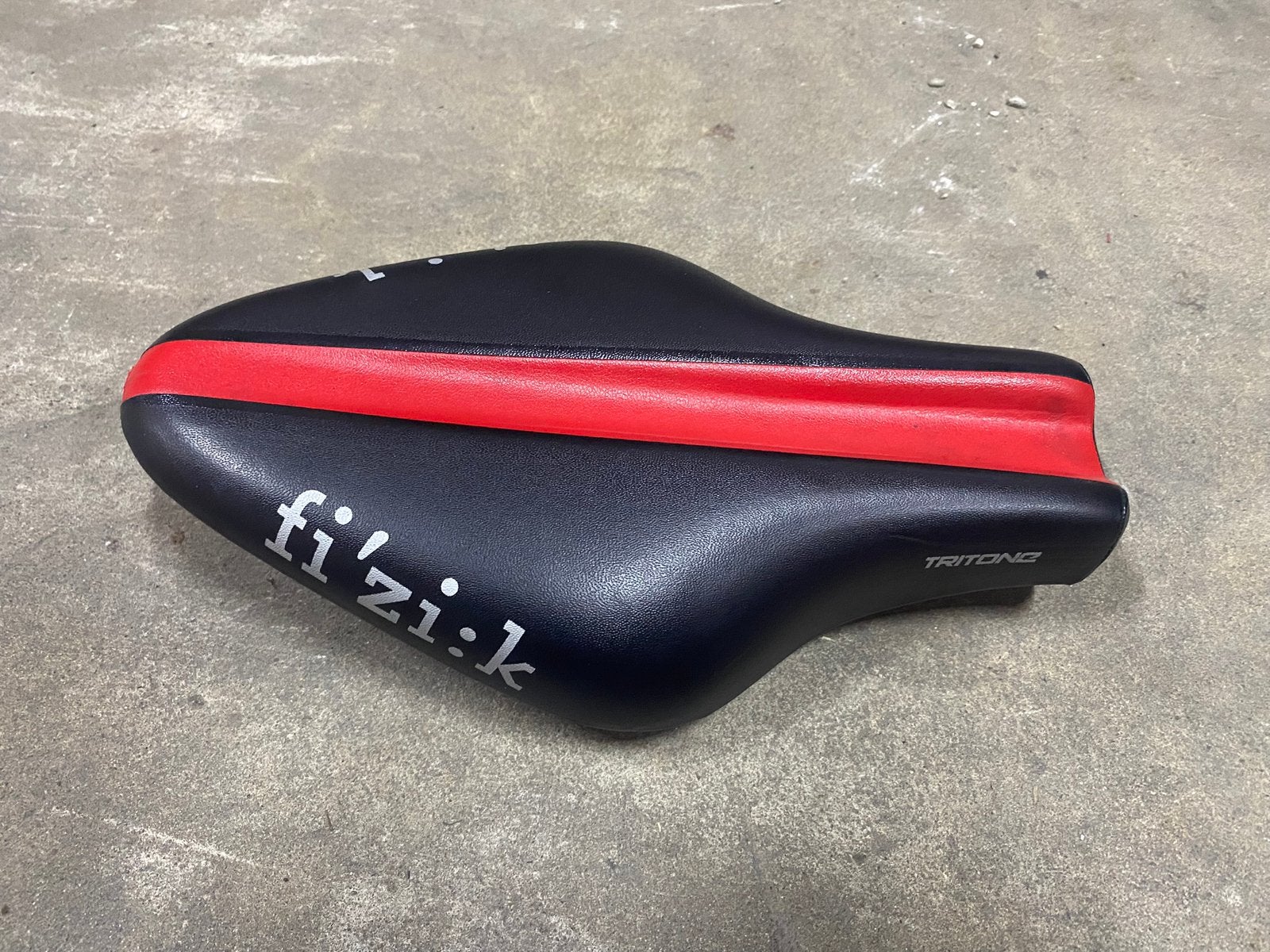 Fizik Tritone triathlon zadel, Ophalen of Verzenden, Zo goed als nieuw, Zadel