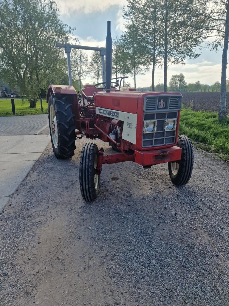 383 international  en cultivator, Ophalen, Gebruikt, Tot 80 Pk, Tot 2500