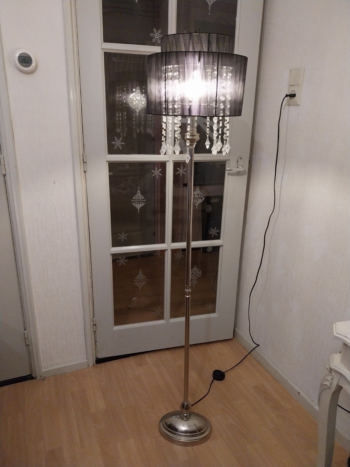 Elegante staande lamp met kristallen en zwarte kap, Ophalen, Gebruikt, Modern, Klassiek, Glamour, Overige materialen