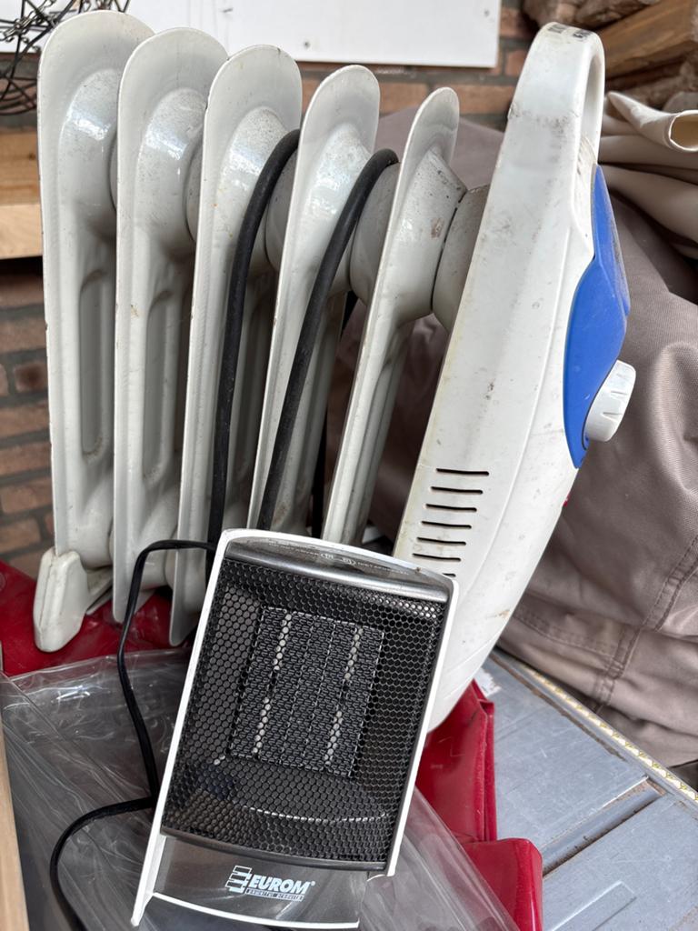 Twee elektrische kachels - werken prima, gratis afhalen, Huis en Inrichting, Kachels, Ophalen, Gebruikt, Overige soorten, Elektrisch