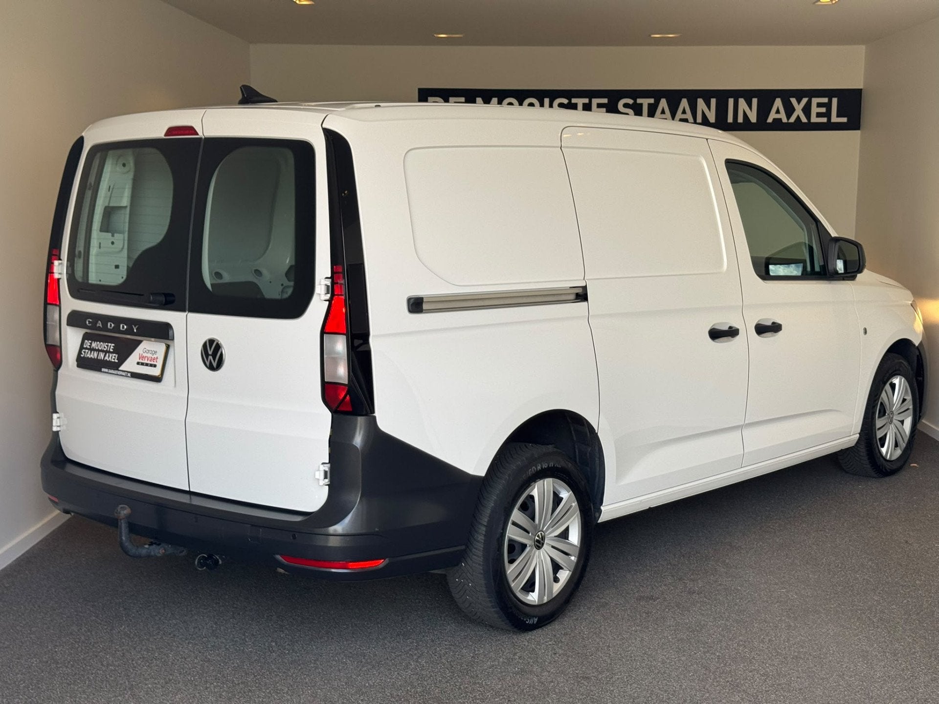 Volkswagen Caddy 2.0 TDI L2 Trend Cargo Maxi, Voorwielaandrijving, Stof, Gebruikt, 4 cilinders