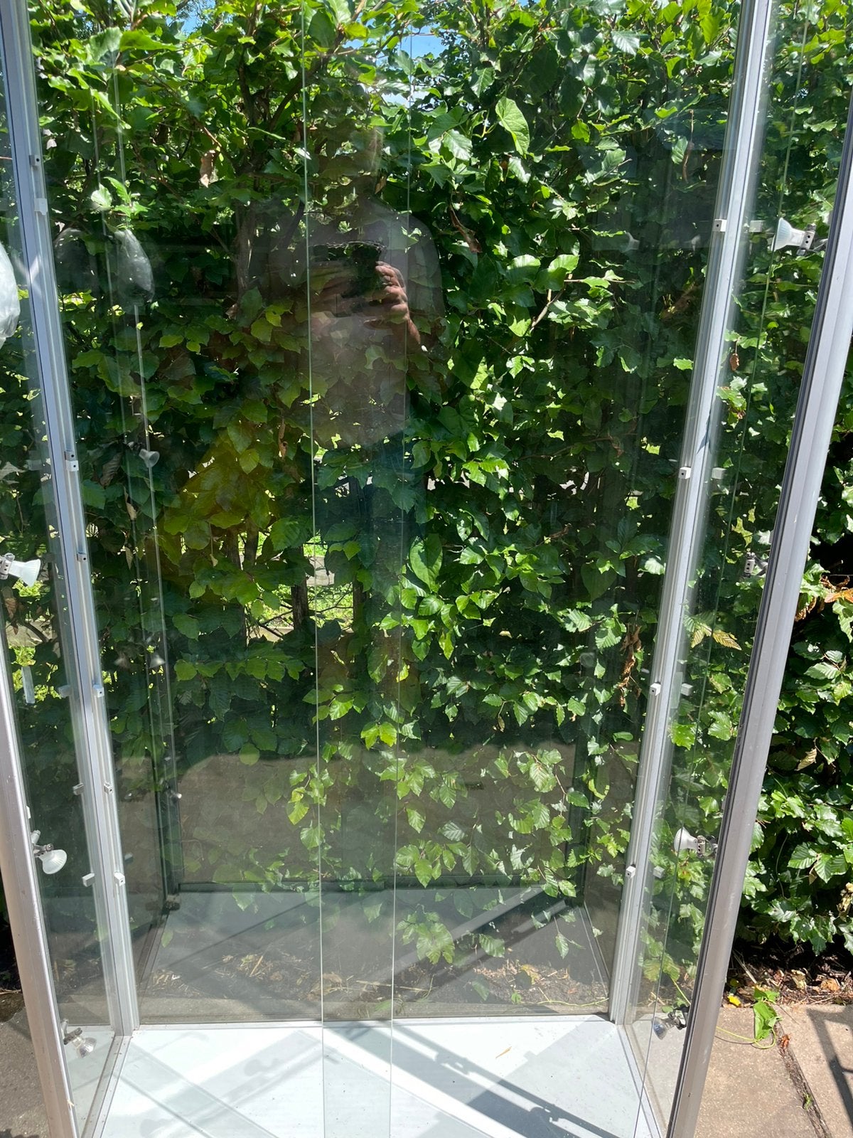 Mooie alu vitrinekast, Met deur(en), Alu, 150 tot 200 cm, 25 tot 50 cm