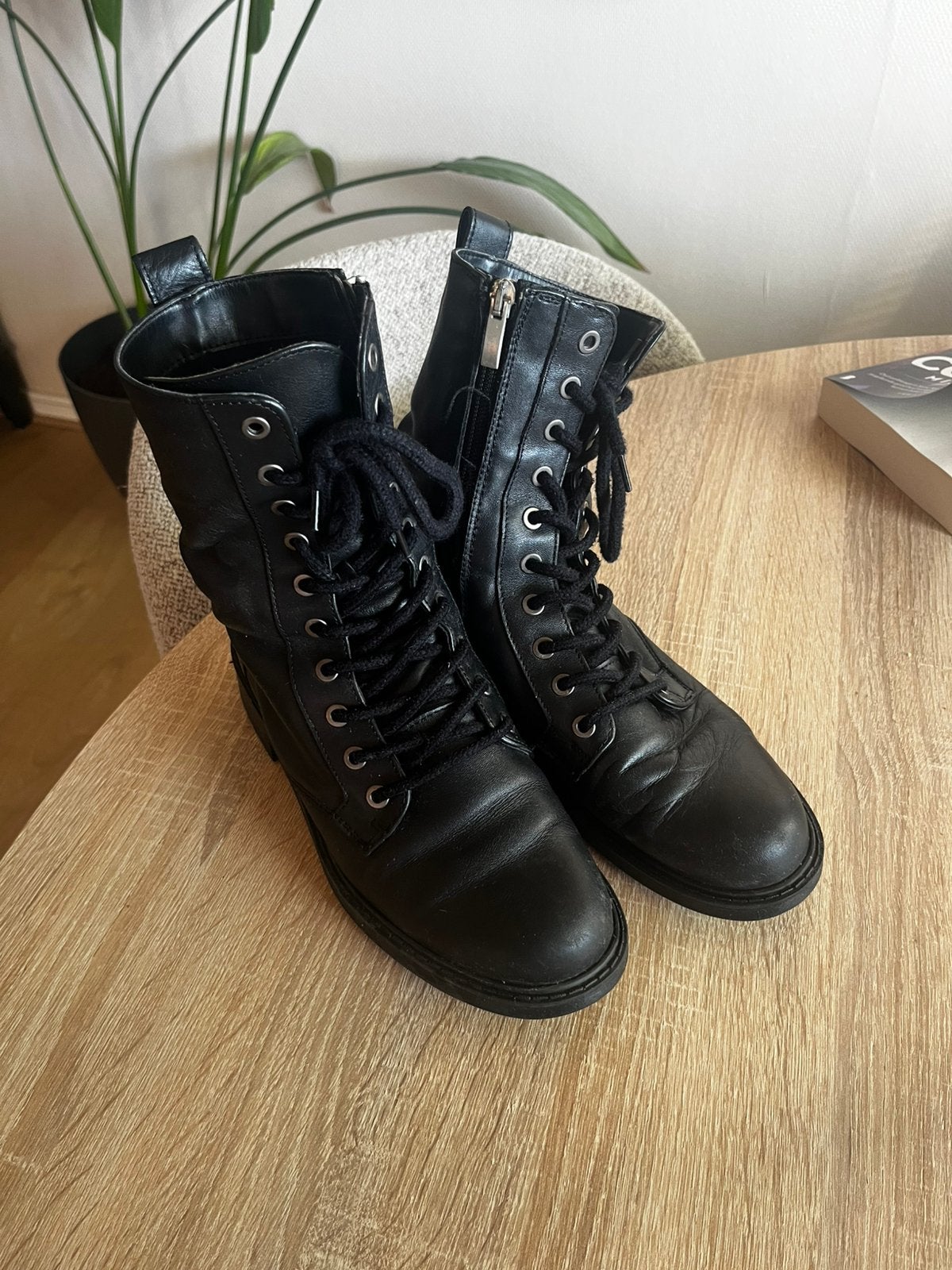 Clarks veterlaarzen maat 39, Zwart, Lage of Enkellaarzen, Ophalen of Verzenden, Gedragen