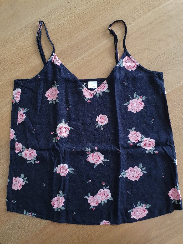Gebloemd hemdje maat XS, H&M, Zwart, Ophalen of Verzenden, Zonder mouw