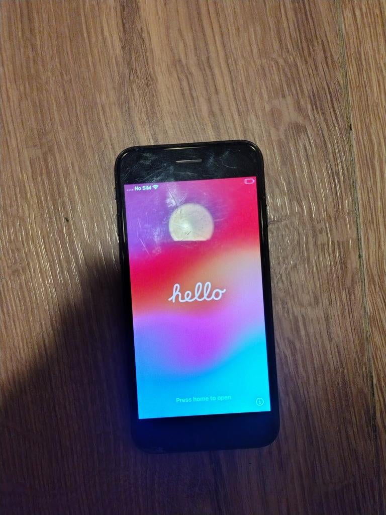 iPhone SE (2e generatie), Telecommunicatie, Mobiele telefoons | Apple iPhone, Zo goed als nieuw, Zonder abonnement, Zonder simlock