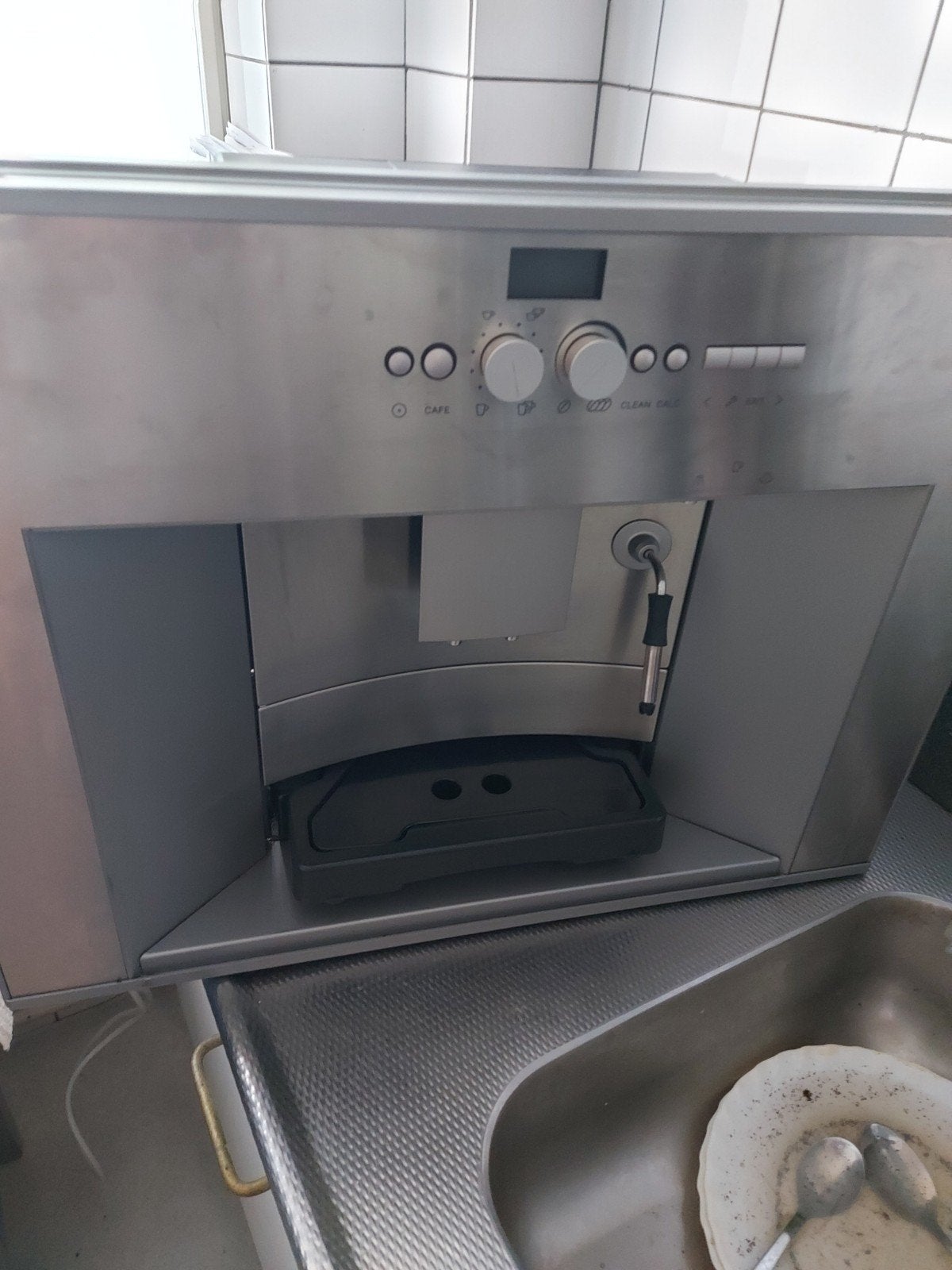 Gaggenau inbouw koffiemachine defect - 'systeem vullen' fout, Ophalen, 10 kopjes of meer, Koffiemachine, Koffiebonen