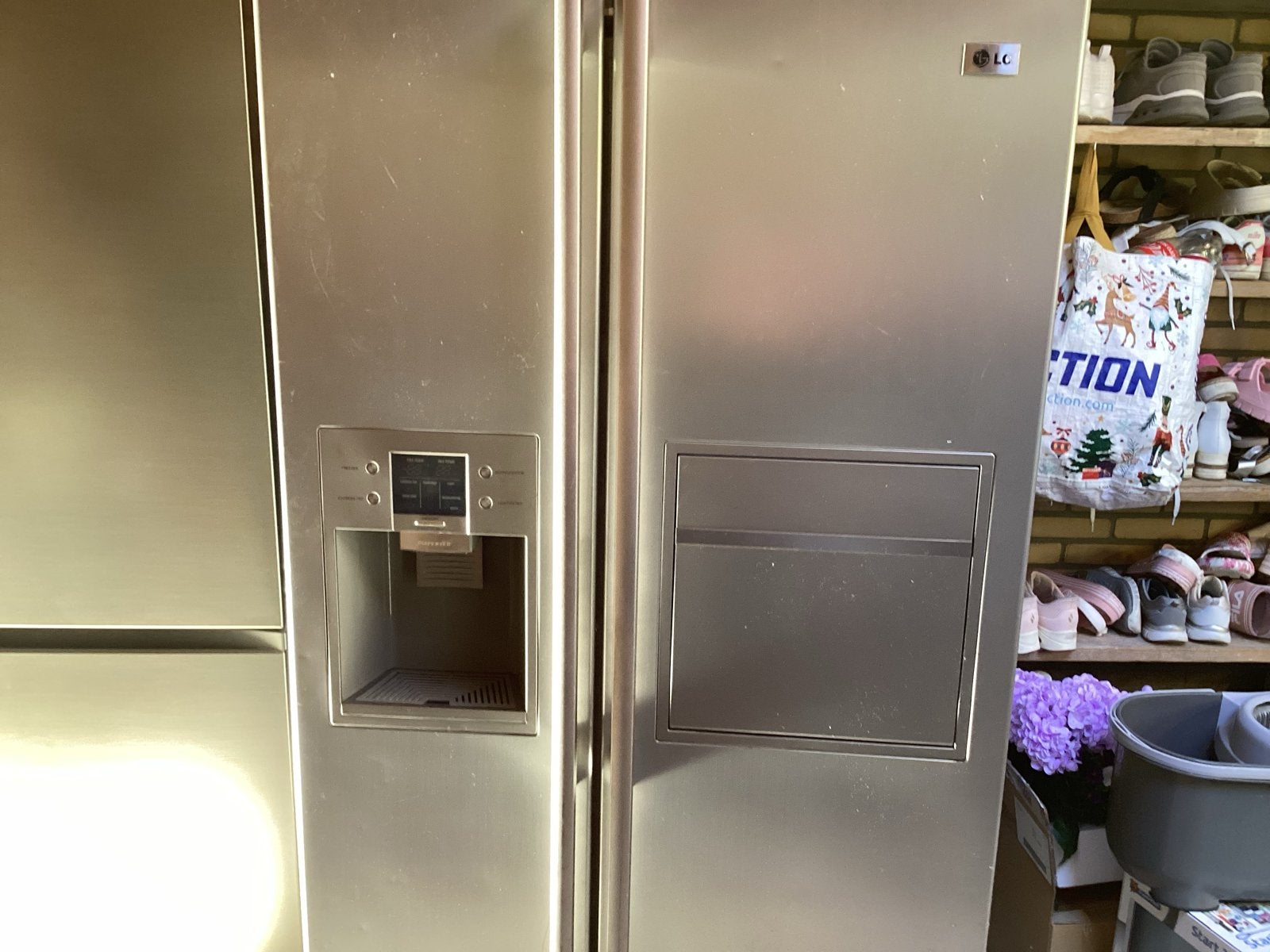LG Side-by-Side Koelkast met Waterdispenser ijs, Witgoed en Apparatuur, Ophalen, Gebruikt, 200 liter of meer, 60 cm of meer