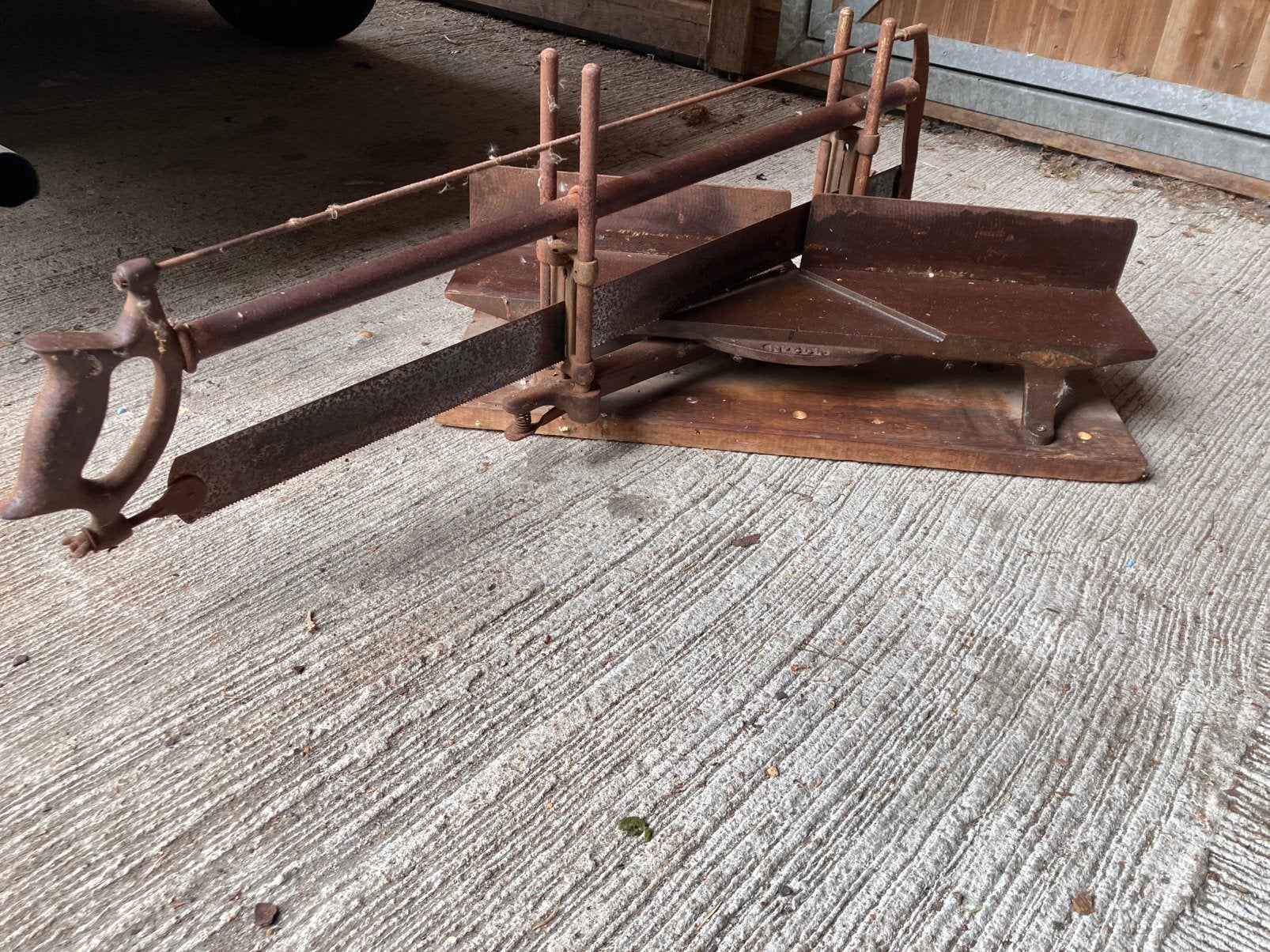 Antieke verstekzaag Ulmia, Antiek en Kunst, Antiek | Gereedschap en Instrumenten, Ophalen