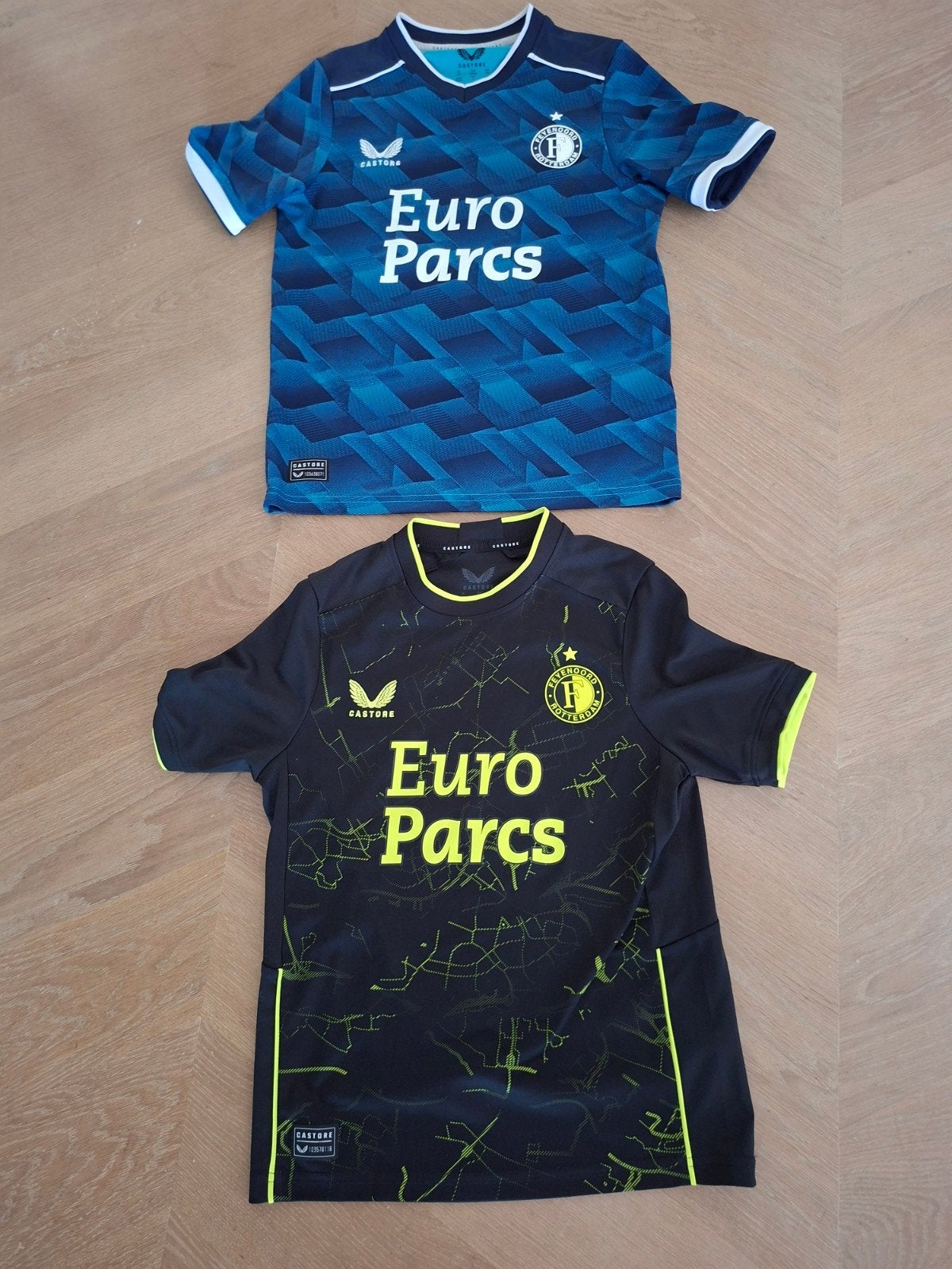 Feyenoord voetbalshirts maat 146, Maat XS of kleiner, Ophalen of Verzenden, Zo goed als nieuw