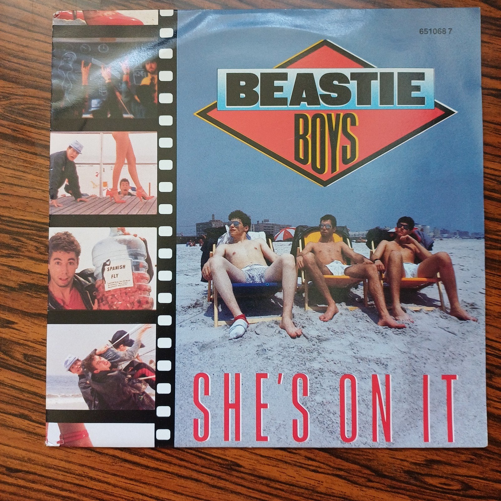 Beastie Boys - She's On It, Ophalen of Verzenden, Gebruikt