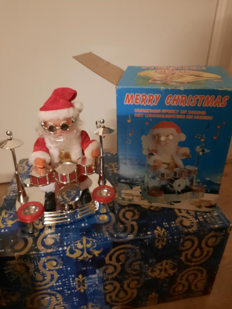 Af te halen allerlei leuke kerstspullen, Diversen, Ophalen