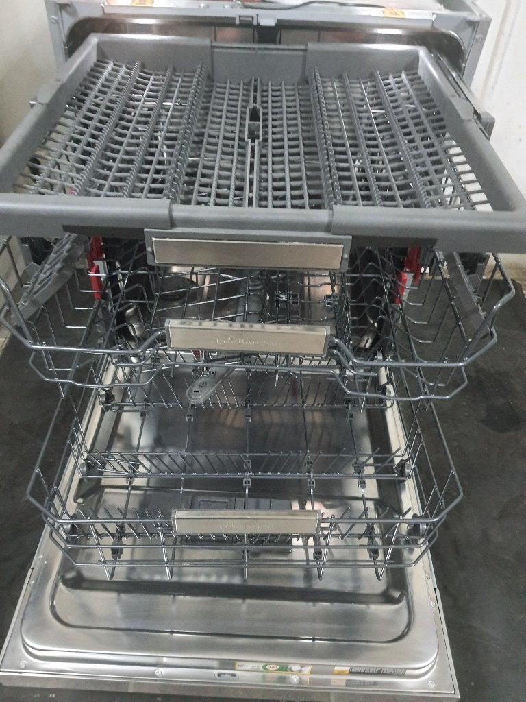 A+++ Inbouw BAUKNECHT vaatwasser+besteklade werkt Perfect, Ophalen, Minder dan 85 cm, Energieklasse A of zuiniger, Zo goed als nieuw