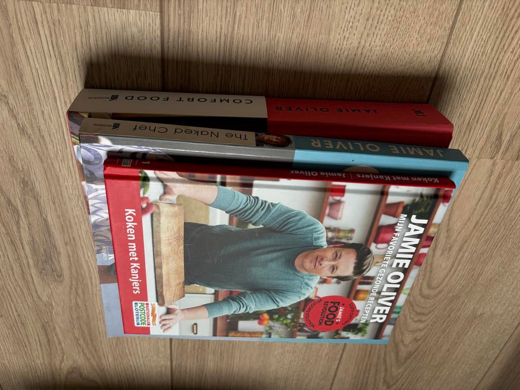 Pakket Jamie Oliver kookboeken (3 stuks), Boeken, Kookboeken, Gelezen, Hoofdgerechten, Ophalen of Verzenden, Europa