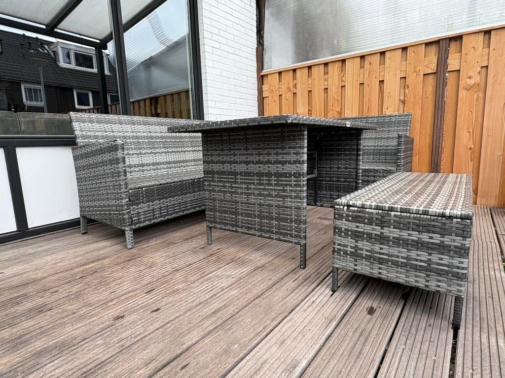 Hoekbank tuinset + tafel. In goede staat. Bieden vanaf €50,-, Ophalen, Zo goed als nieuw, Composiet