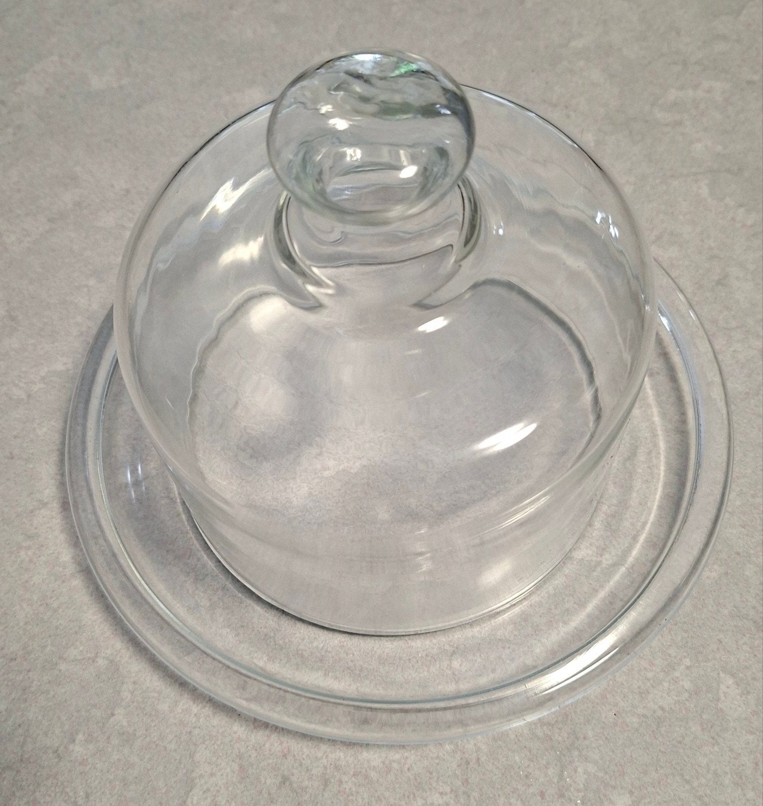 leuke kleine stolp (voor bijv. chocolade), Glas, Ophalen of Verzenden, Zo goed als nieuw