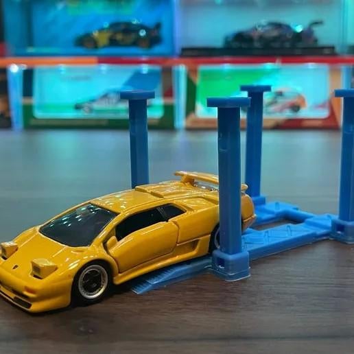 Hotwheels hefbrug, Hobby en Vrije tijd, Ophalen of Verzenden, 1:50 of kleiner, Auto, Overige merken